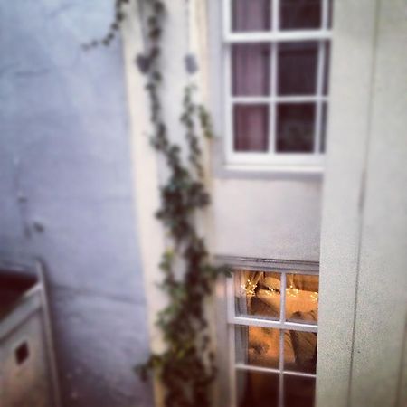 The Blue Sheep Bed & Breakfast アムステルダム エクステリア 写真