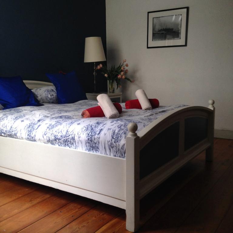 The Blue Sheep Bed & Breakfast アムステルダム 部屋 写真